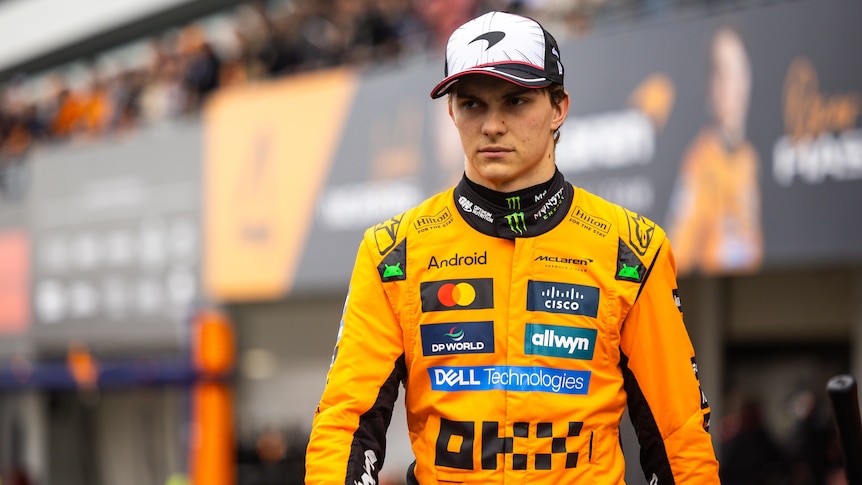 维斯塔潘称霸F1日本大奖赛 皮亚斯特里紧随队友诺里斯摘铜